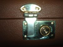 2005 Stingray LE case latch.jpg
