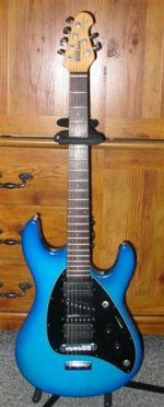 Music Man 004_edited (Small) (Custom).jpg Music Man 004_edited (Small) (Custom).jpg