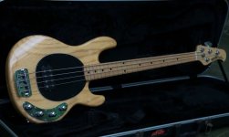 Musicman Stingray Japan Ffb a.jpg