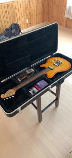 guitar.jpg guitar.jpg