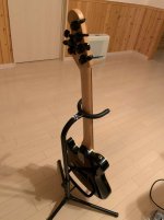 side locking tuners.jpg side locking tuners.jpg