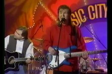 yt1s.com - Midsouth Give What It Takes TNN 1995_480p_Moment.jpg