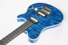 nie-Ball-Music-Man-Axis-Diablo-Blue-Quilt-H00937-8.jpg nie-Ball-Music-Man-Axis-Diablo-Blue-Quilt-H00937-8.jpg