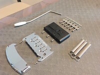 Cutlass Vibrato Bridge 1200px.jpg