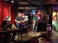The Alley onstage with AL HH.jpg The Alley onstage with AL HH.jpg