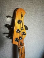 Music man Sabre 2.jpg