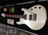 My first EBMM: Loaded JP6 White Pearl | Ernie Ball Forums