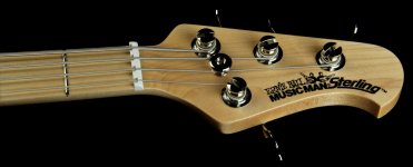 6533_Music_Man_Sterling_1H_Honey_Burst_F41301_c.jpg