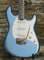 Cutlass-Vintage-Turquoise-3.jpg