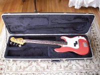 73 Fender Precision.jpg